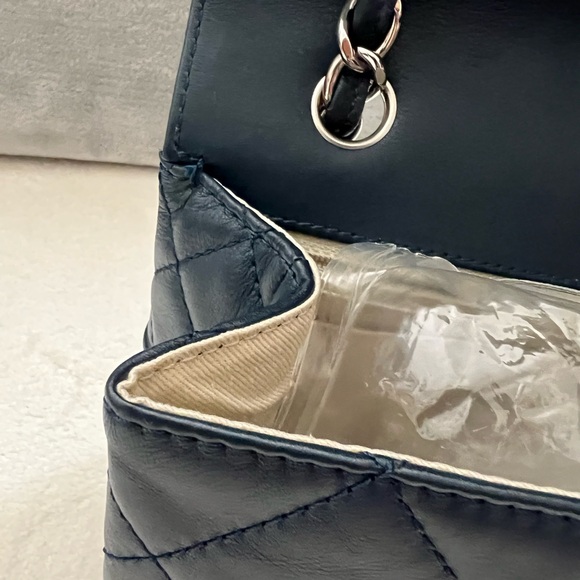 ❌❌SOLD❌❌Authentic Chanel Jumbo Lambskin/ Calfskin Classic Single Flap Handbag - Picture 13 of 16